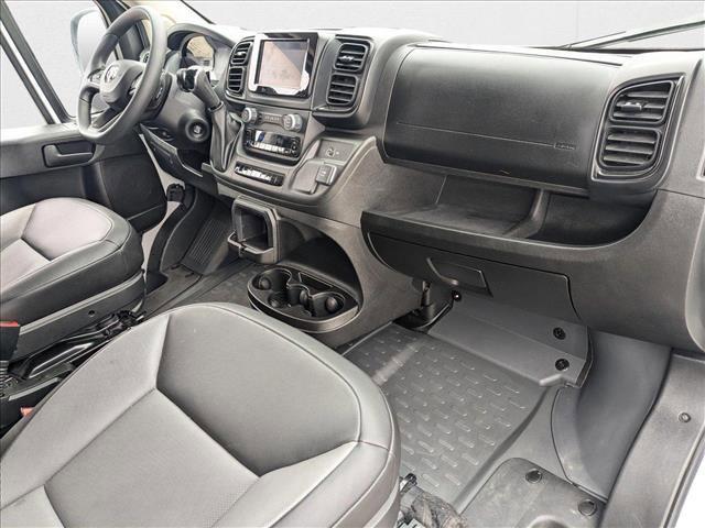 Photo of 2024 Bright White Clearcoat RAM ProMaster 2500