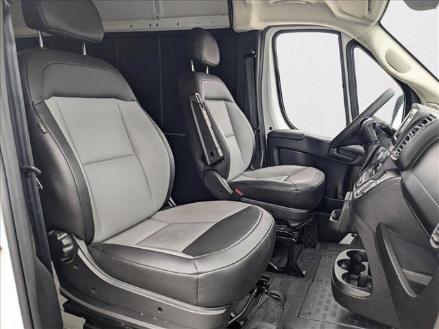 Photo of 2024 Bright White Clearcoat RAM ProMaster 2500