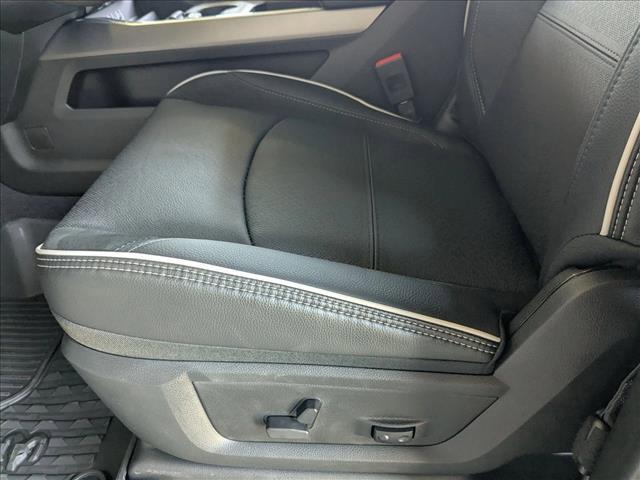 Photo of 2025 Bright White Clearcoat RAM 2500