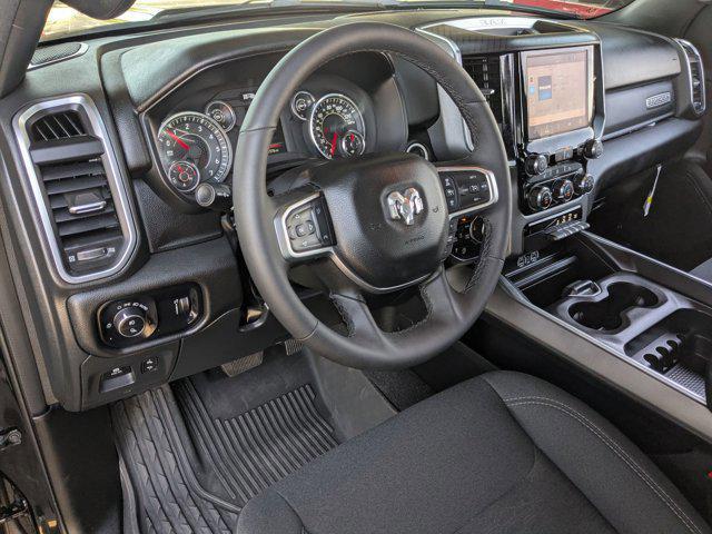 Photo of 2025 Diamond Black Crystal Pearlcoat RAM 1500