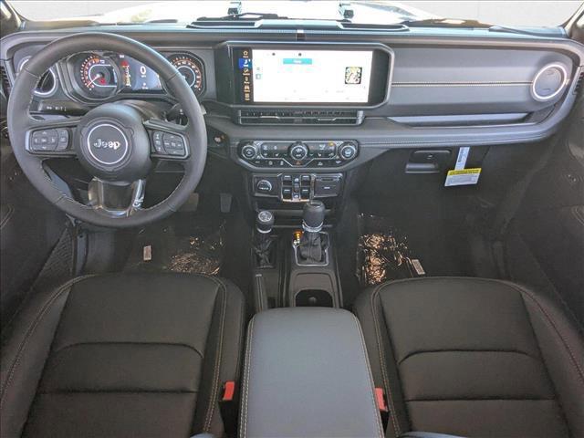 Photo of 2025 Anvil Clearcoat Jeep Gladiator