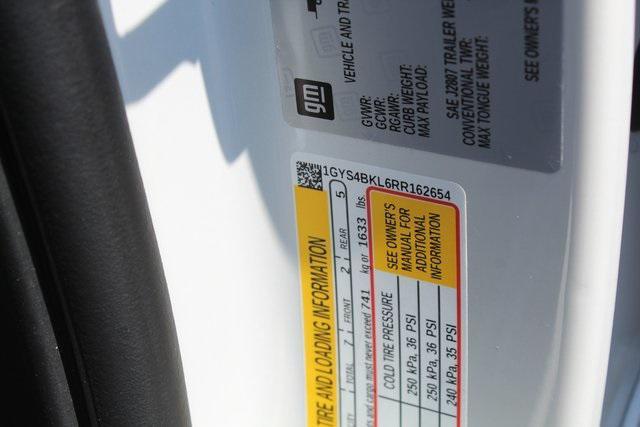 Photo of 2024 Crystal White Tricoat Cadillac Escalade