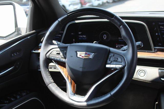 Photo of 2024 Crystal White Tricoat Cadillac Escalade