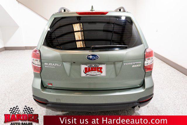 Photo of 2016 Jasmine Green Metallic Subaru Forester