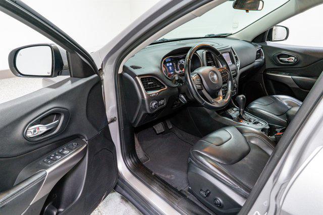Photo of 2019 Billet Silver Metallic Clearcoat Jeep Cherokee