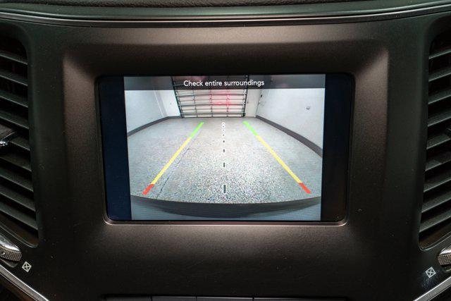 Photo of 2019 Billet Silver Metallic Clearcoat Jeep Cherokee
