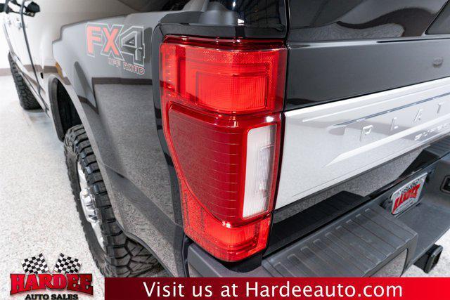 Photo of 2022 Agate Black Metallic Ford F-350
