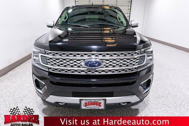 Photo of 2021 Agate Black Metallic Ford Expedition Max