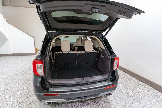 Photo of 2020 Agate Black Metallic Ford Explorer