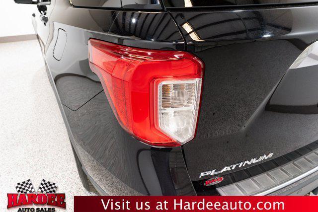 Photo of 2020 Agate Black Metallic Ford Explorer