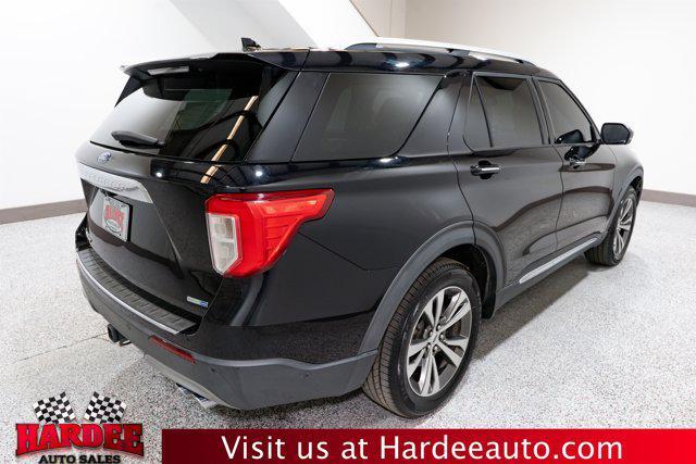 Photo of 2020 Agate Black Metallic Ford Explorer