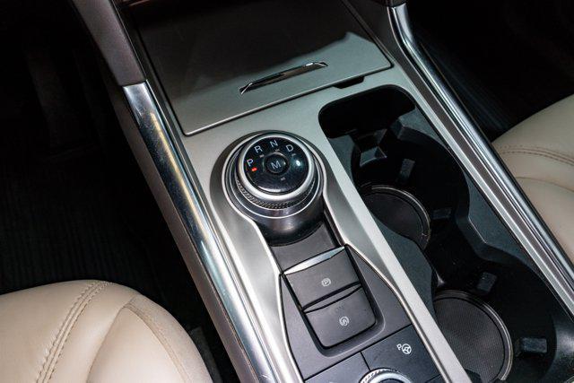 Photo of 2020 Agate Black Metallic Ford Explorer