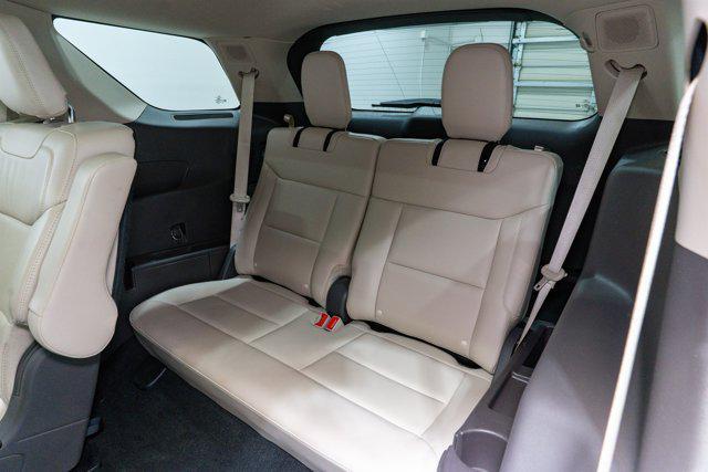 Photo of 2020 Agate Black Metallic Ford Explorer
