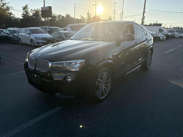 Photo of 2016 Black Sapphire Metallic BMW X4