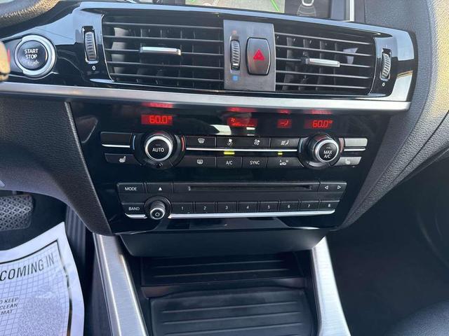 Photo of 2016 Black Sapphire Metallic BMW X4