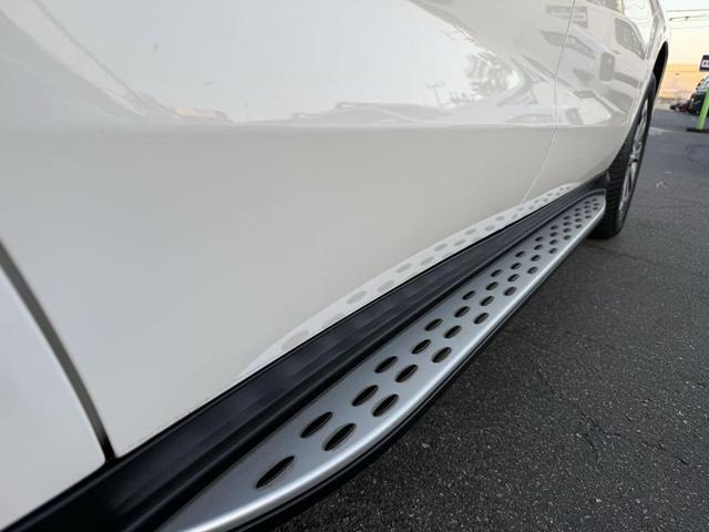 Photo of 2018 Polar White Mercedes-Benz GLS 450