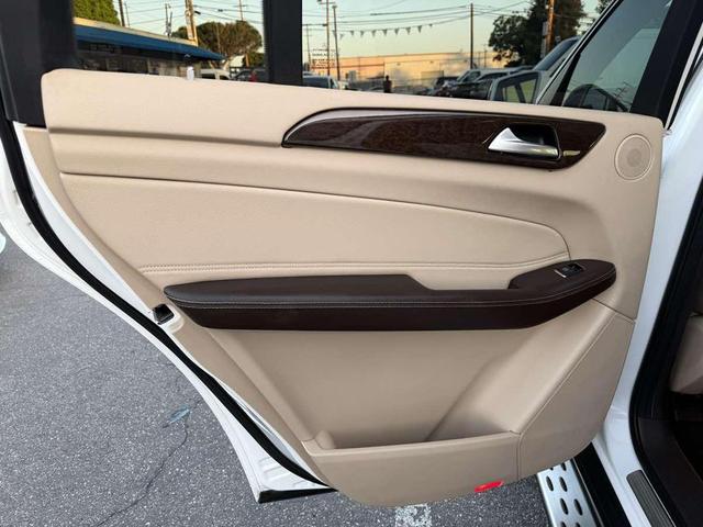 Photo of 2018 Polar White Mercedes-Benz GLS 450