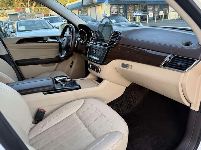 Photo of 2018 Polar White Mercedes-Benz GLS 450