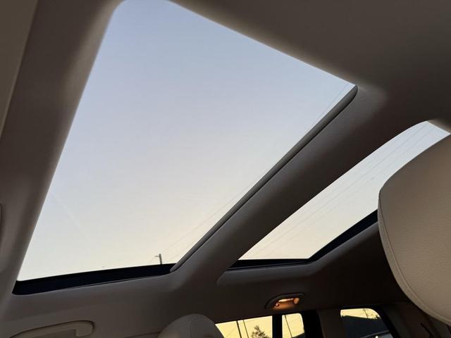 Photo of 2018 Polar White Mercedes-Benz GLS 450