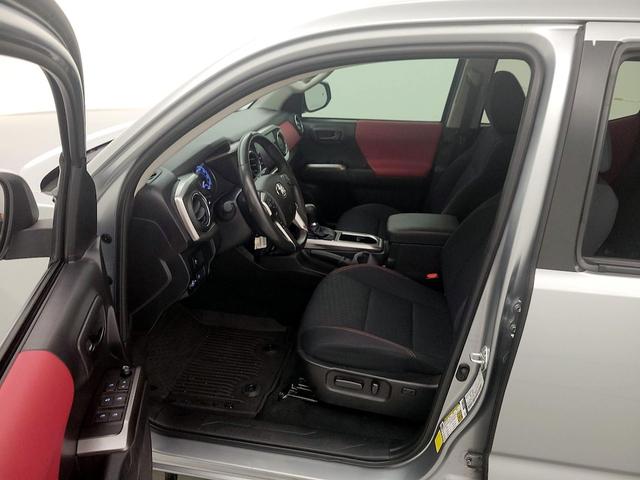 Photo of 2022 Silver Toyota Tacoma