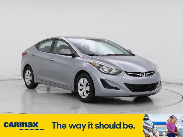 2016 Hyundai Elantra