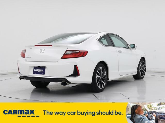 Photo of 2016 White Honda Accord