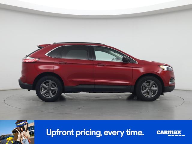 Photo of 2022 Red Ford Edge