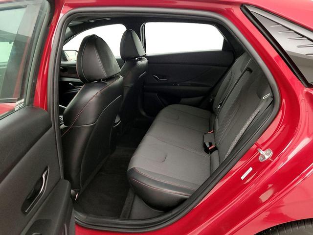 Photo of 2022 Red Hyundai ELANTRA