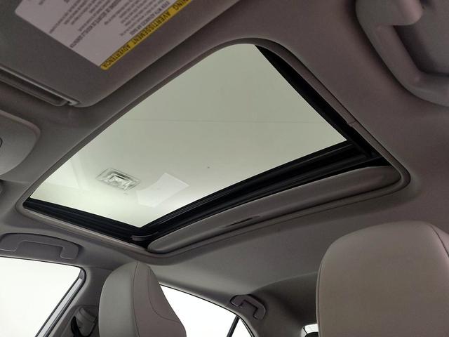 Photo of 2023 White Toyota Camry