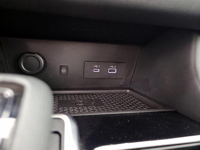 Photo of 2022 Blue Nissan Pathfinder