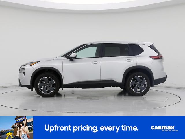 Photo of 2025 Silver Nissan Rogue