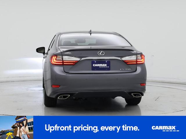 Photo of 2017 Gray Lexus ES 350