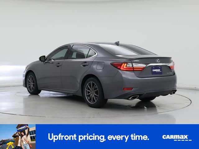 Photo of 2017 Gray Lexus ES 350