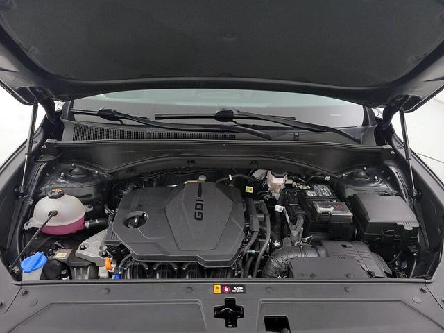Photo of 2023 Black Hyundai SANTA FE