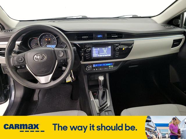 Photo of 2016 Blue Toyota Corolla