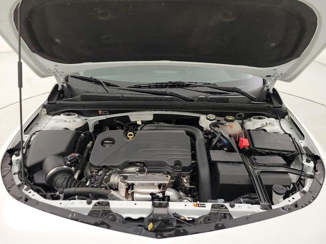 Photo of 2023 White Chevrolet Malibu