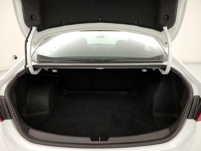 Photo of 2023 White Chevrolet Malibu