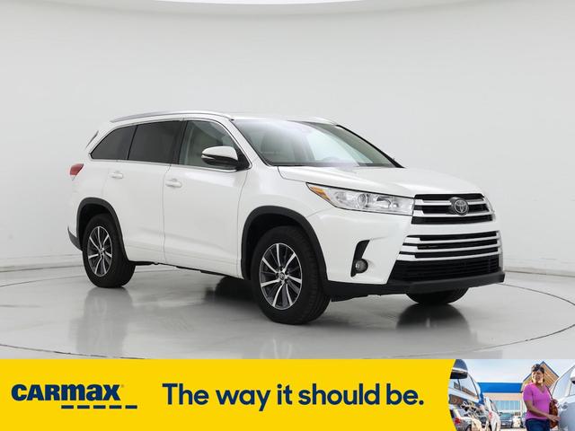 2017 Toyota Highlander