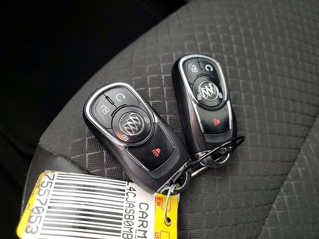 Photo of 2021 White Buick Encore