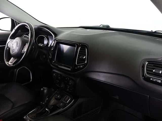 Photo of 2018 Granite Crystal Metallic Clearcoat Jeep Compass