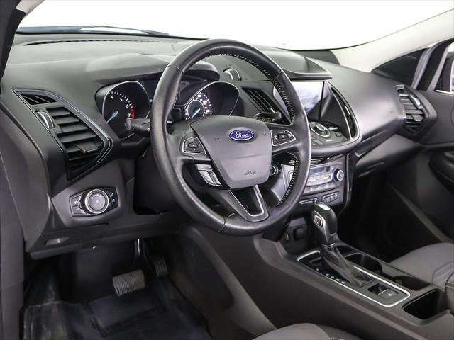 Photo of 2019 Agate Black Metallic Ford Escape