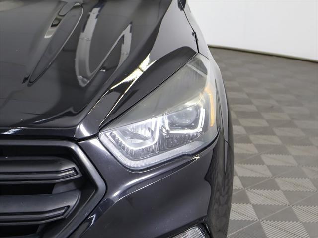 Photo of 2019 Agate Black Metallic Ford Escape
