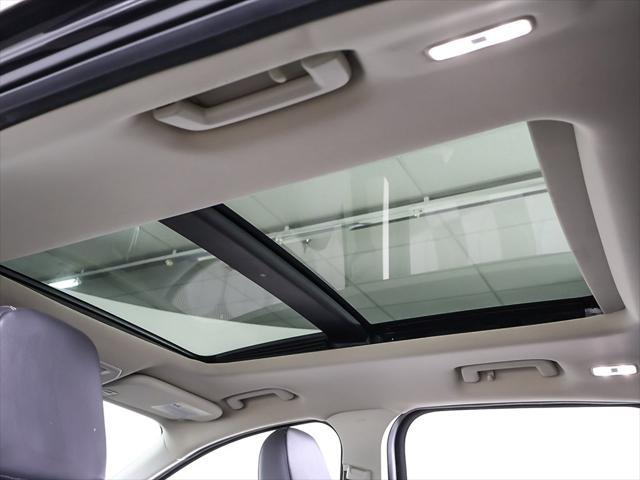 Photo of 2019 Agate Black Metallic Ford Escape