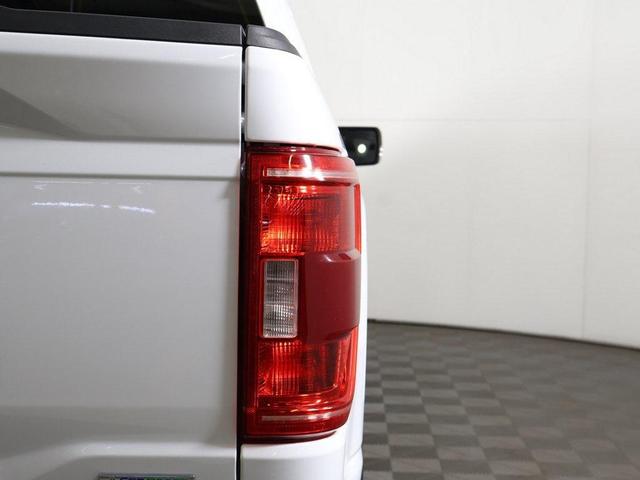 Photo of 2022 Oxford White Ford F-150