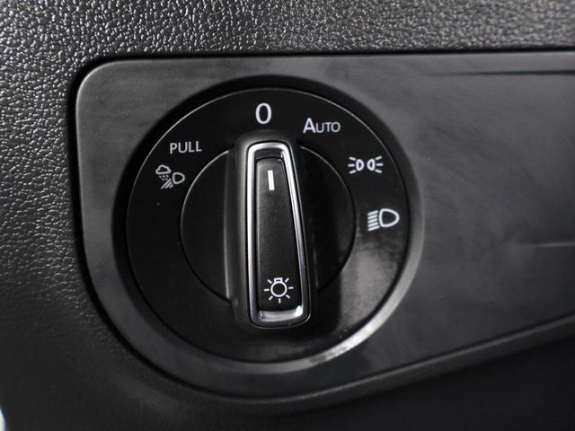 Photo of 2023 Opal White Volkswagen Tiguan
