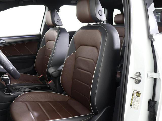 Photo of 2023 Opal White Volkswagen Tiguan