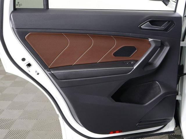 Photo of 2023 Opal White Volkswagen Tiguan