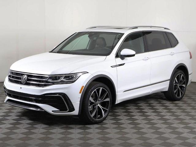 Photo of 2023 Opal White Volkswagen Tiguan