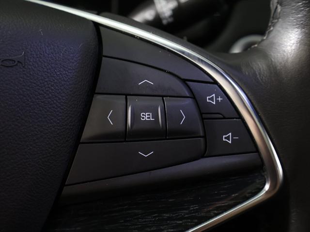 Photo of 2021 Stellar Black Metallic Cadillac XT5