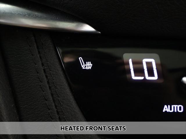 Photo of 2021 Stellar Black Metallic Cadillac XT5